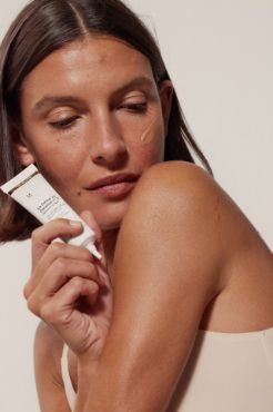 Immagine per la categoria COLORE